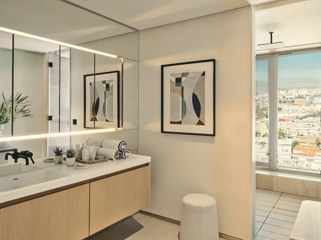 Elegante Badezimmer mit hochwertigen Materialien, modernen Armaturen und durchdachtem Design für ein Wellness-Erlebnis zu Hause.