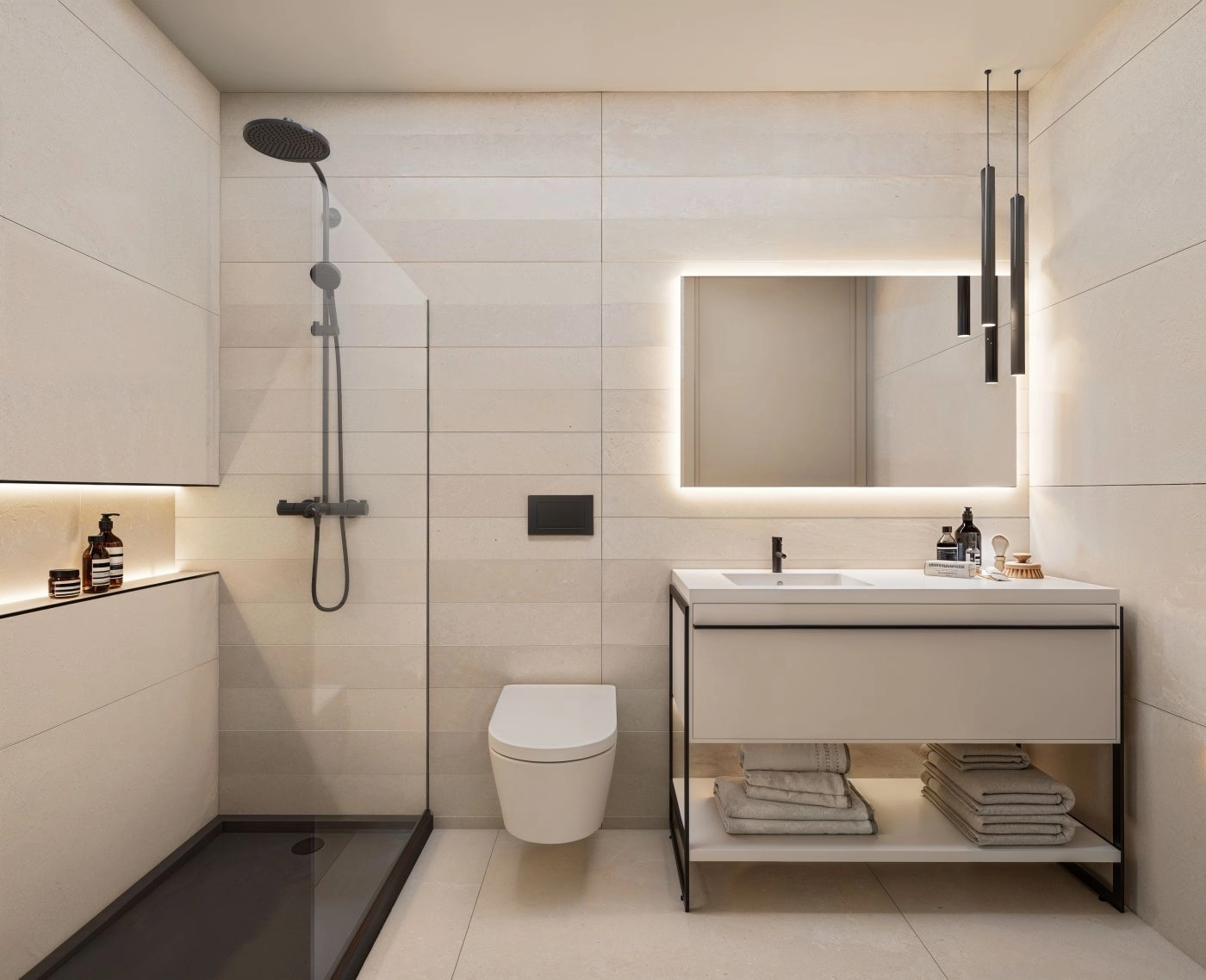 Ein stilvolles und modernes Bad en-suite, mit hochwertigen Materialien und zeitgemäßen Armaturen für höchsten Komfort gestaltet.