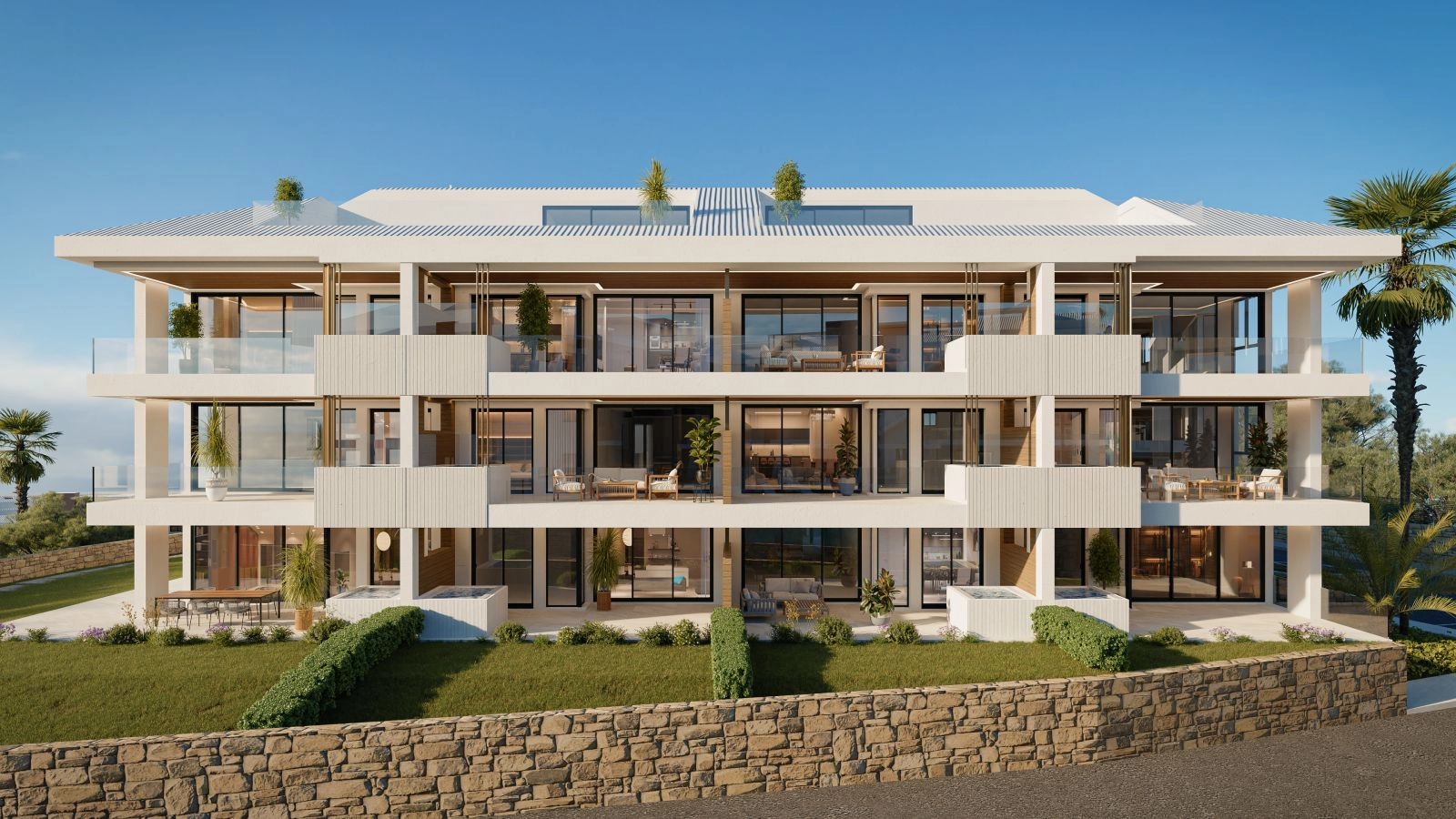 Die zeitgenössische Architektur der Anlage, die darauf ausgelegt ist, Aussicht und natürliches Licht zu maximieren.