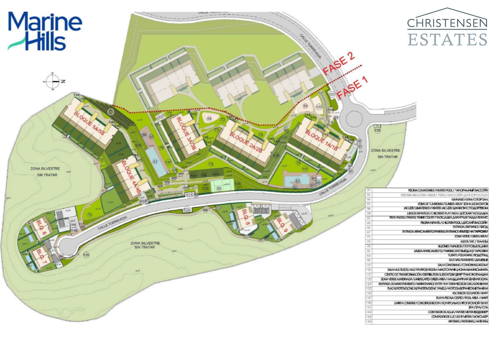 Der Masterplan verdeutlicht die durchdachte Anordnung der Anlage, die in die natürliche Landschaft integriert ist, um Ausblicke und Privatsphäre zu maximieren.