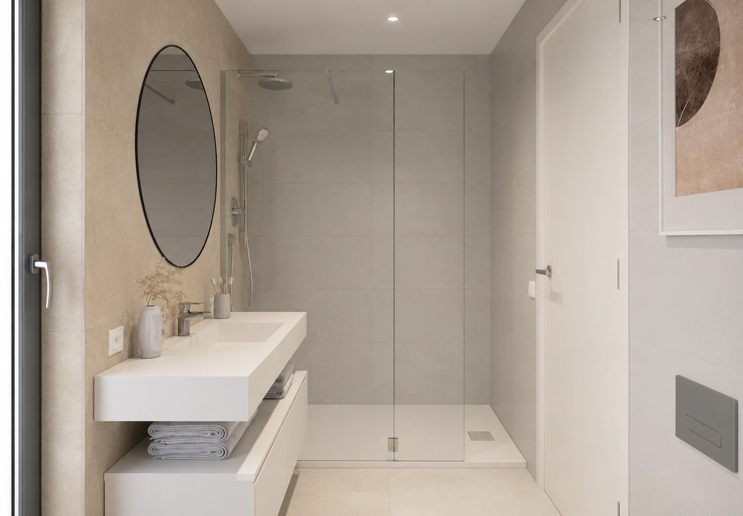 Elegant gestaltetes Badezimmer mit hochwertigen Materialien, einer ebenerdigen Dusche und modernen Armaturen.