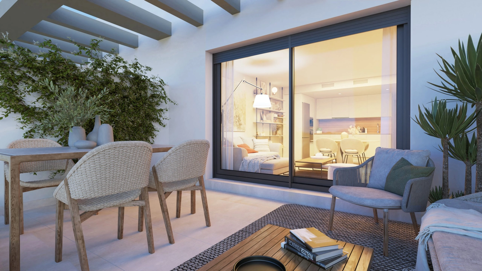 Genießen Sie ruhige Abende auf Ihrer privaten Terrasse, perfekt zum Essen oder Entspannen.