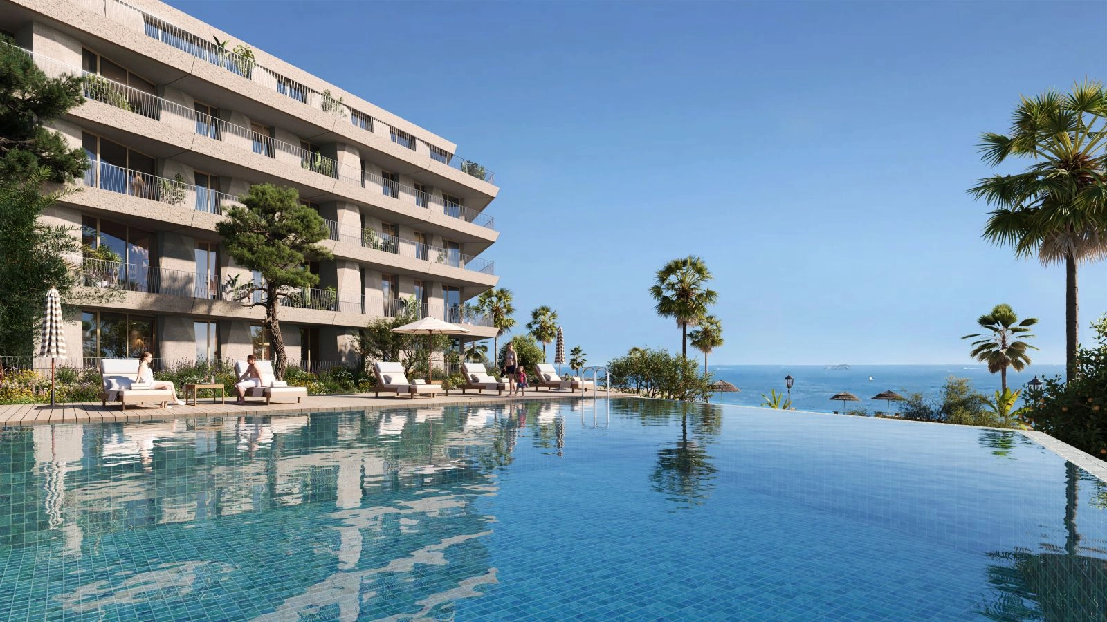 Entspannen Sie am Infinity-Pool mit Panoramablick auf die Küste der Costa del Sol.