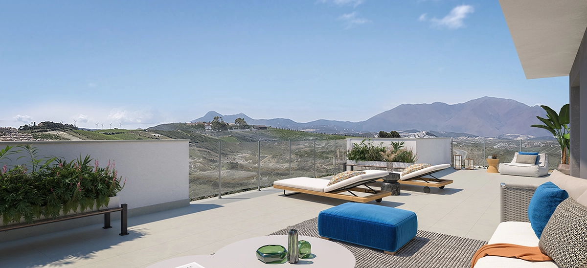 Großzügige Terrassen bieten den perfekten Raum für Mahlzeiten im Freien, Unterhaltung oder einfach nur, um die mediterrane Sonne zu genießen.