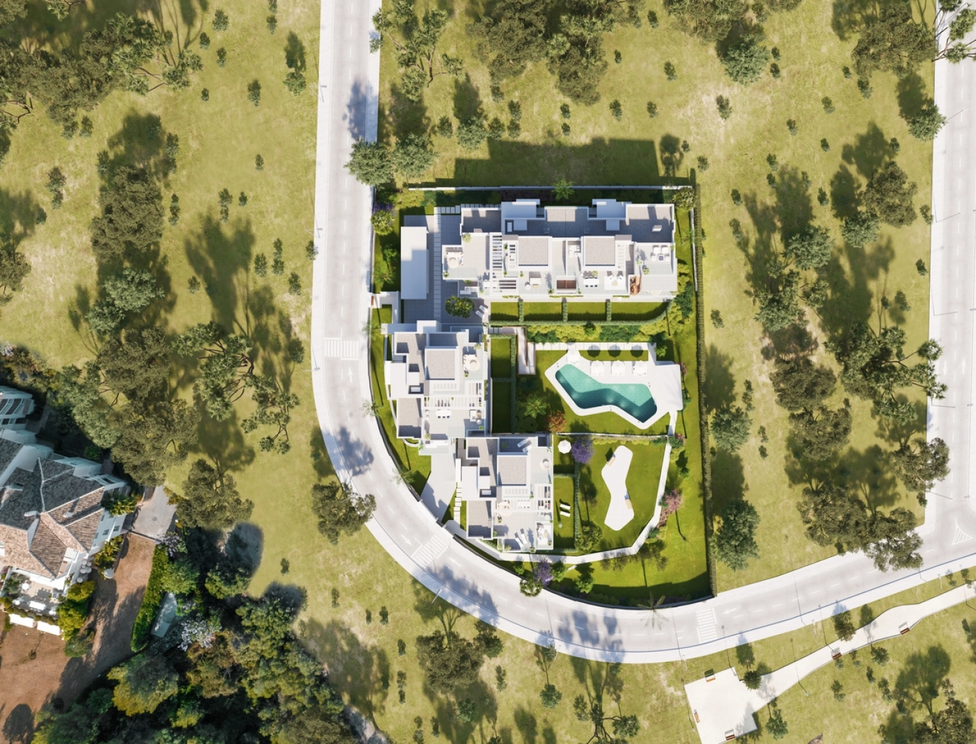 Eine Draufsicht auf die Immobilie, die die großzügige Raumaufteilung, den Pool und die privaten Grünflächen hervorhebt.