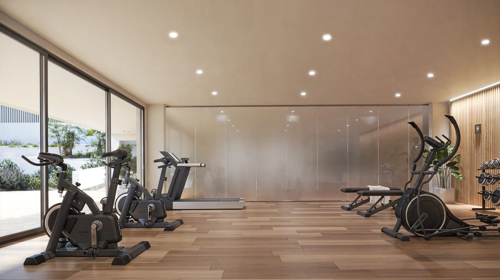 Bleiben Sie aktiv und gesund im privaten und voll ausgestatteten Fitnessraum der Bewohner.